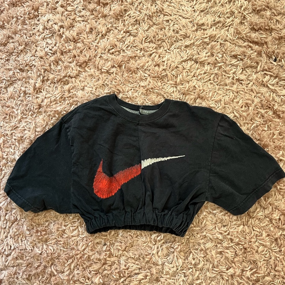 Vintage Nike Cropped Custom Tee
